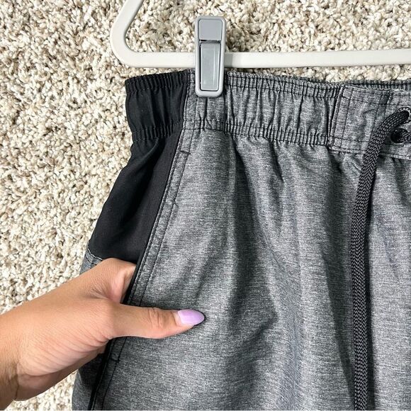 Speedo Swim Trunks Men’s XXL Marina Gray & Black Sport Volley Quick-Drying - Picture 2 of 8